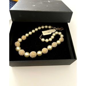 Women’s Pearl Like Beaded Necklace